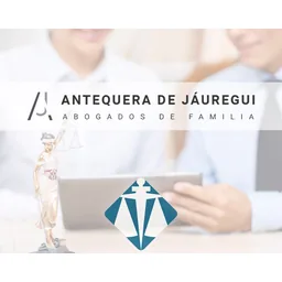 Logotipo de Abogados Antequera de Jàuregui, expertos en Derecho de Familia