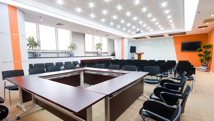 ¿Cuáles son las necesidades eléctricas de una oficina?