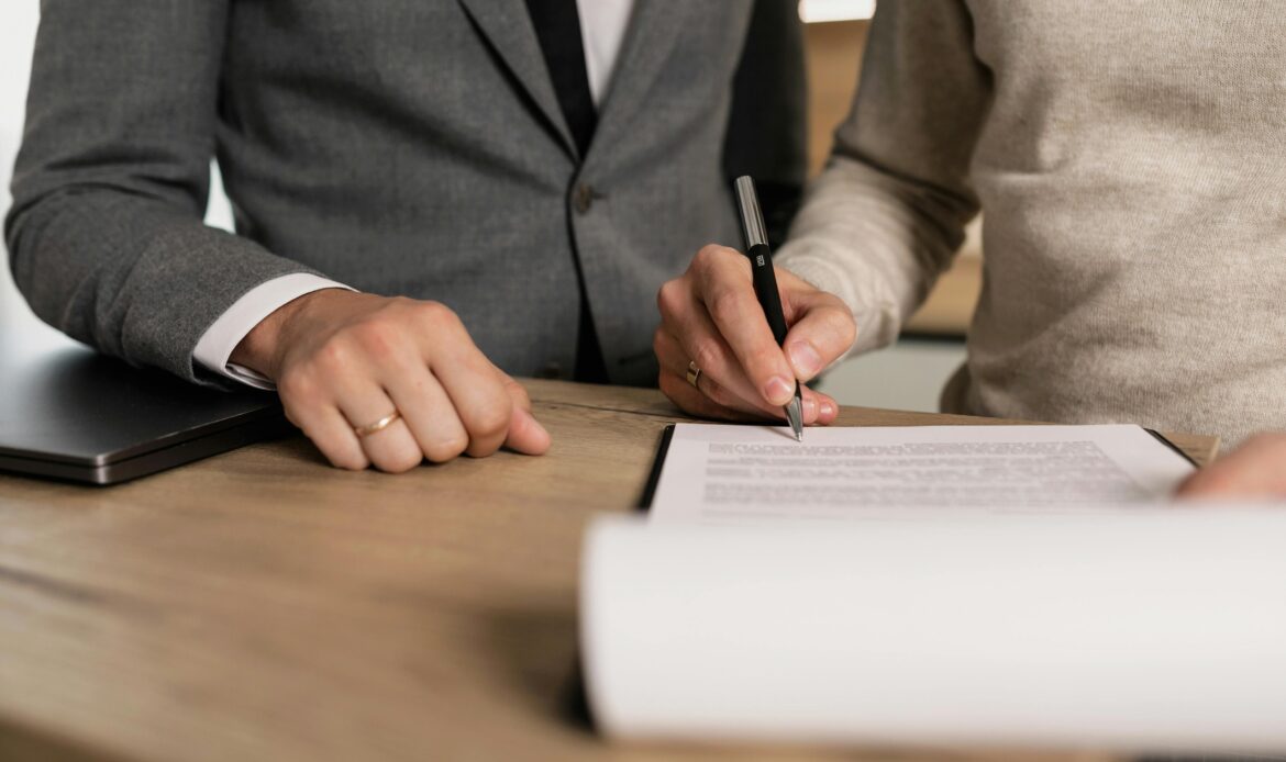 Cinco claves para que este verano las empresas apliquen correctamente la Ley en la contratación de duración determinada y así evitar sanciones de hasta 10.000 euros por contrato