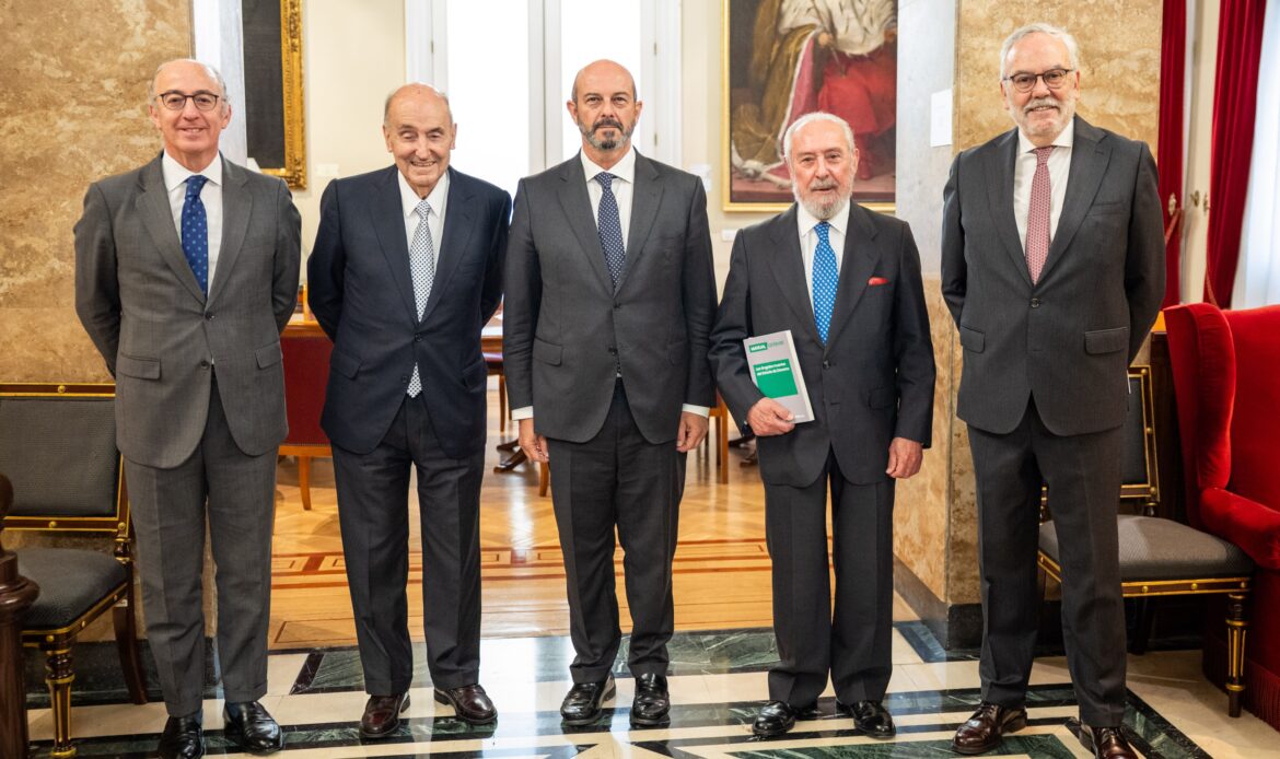 Lefebvre y el CEU San Pablo reúnen a destacadas personalidades del ámbito jurídico en la presentación de «Los ángulos muertos del Estado de Derecho»