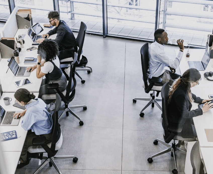 Puigverd Assessors analiza cómo afectan las vacaciones de verano en el ámbito laboral