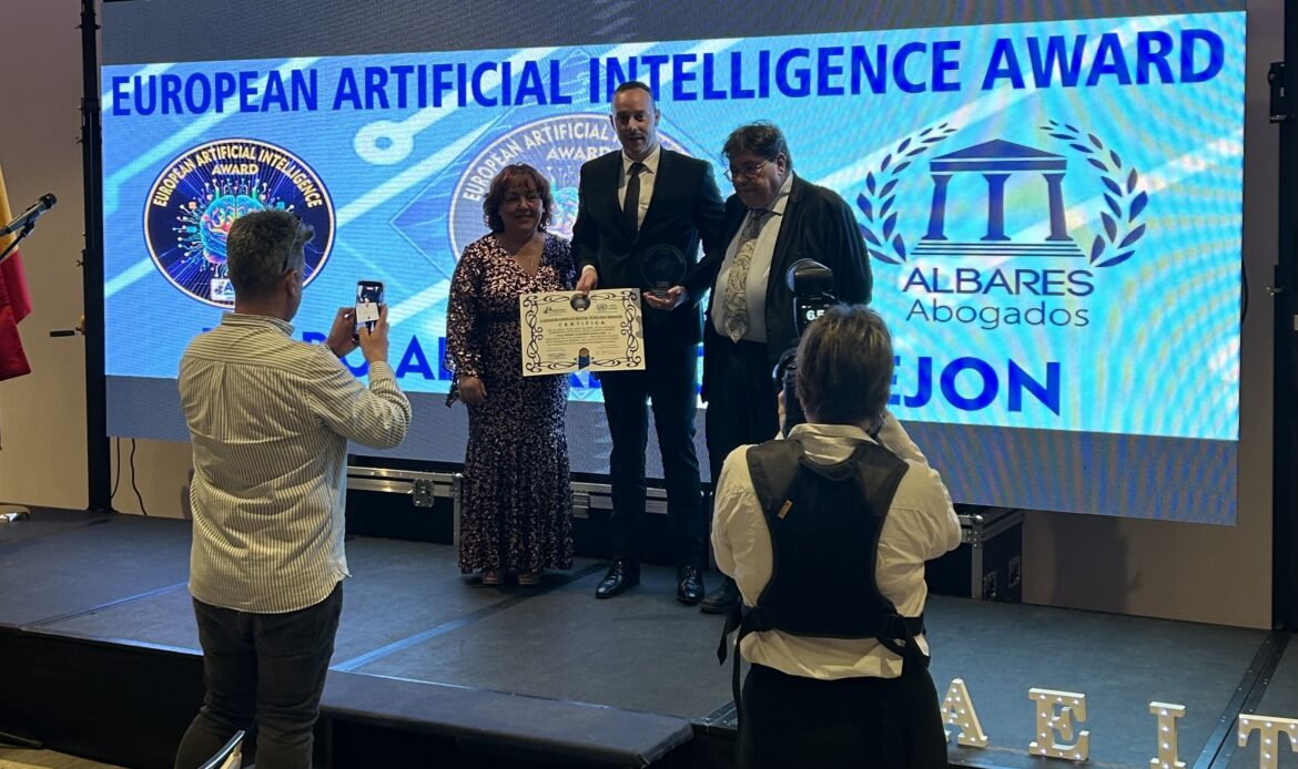 Pedro Albares, elegido mejor abogado penalista de Valencia 2026