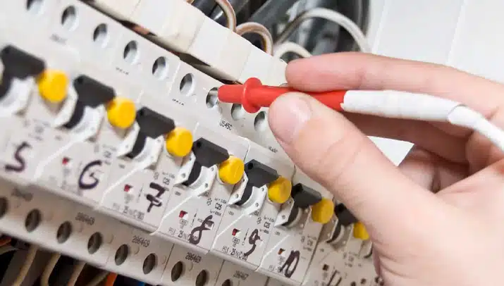 Cómo identificar una instalación eléctrica deficiente Cómo identificar una instalación eléctrica deficiente