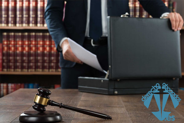 abogados herencia divorcio